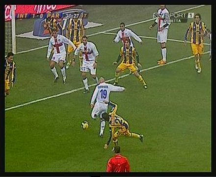 Immagine di Inter e Roma, lo scudetto su SKY si gioca domenica con il pacchetto Sport - Scopri su Sky Italia